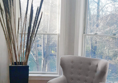 Cozy Living room with sitting chair